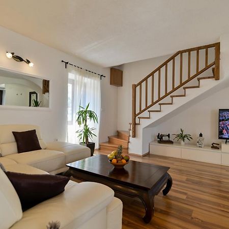 Apartman Ciciliani 트로기르 외부 사진